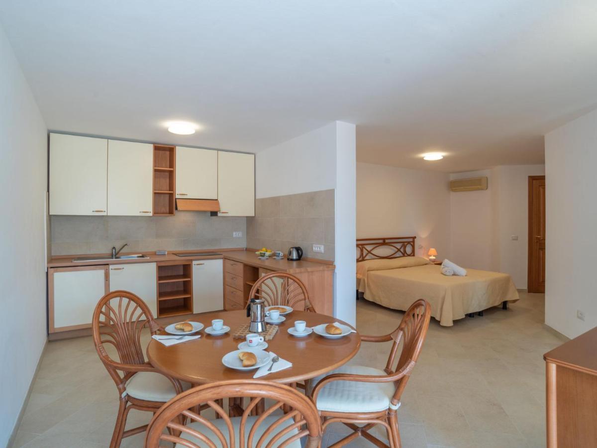 Holiday Home Corbezzolo 7 - Vista Village By Interhome Porto San Paolo  Exteriér fotografie